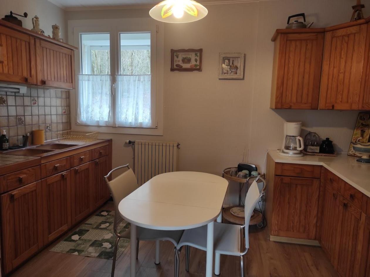 La Lisiere Appartement 2 Chambres Revin  المظهر الخارجي الصورة
